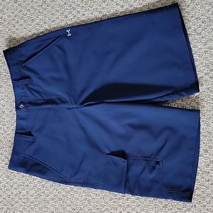 UNDER ARMOUR - NAVY BLUE GOLF SHORTS